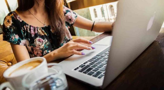 how-to-start-side-business-as-online-shop-by-using-base-min